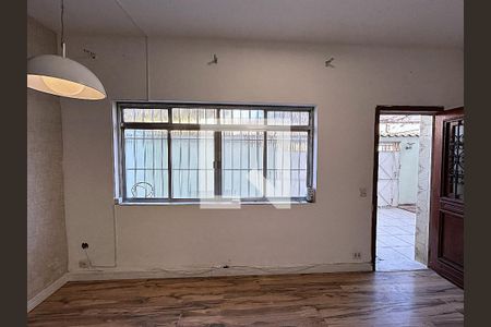 Sala de casa para alugar com 2 quartos, 70m² em Magalhães Bastos, Rio de Janeiro