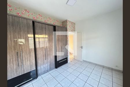 Quarto 1 de casa para alugar com 2 quartos, 70m² em Magalhães Bastos, Rio de Janeiro