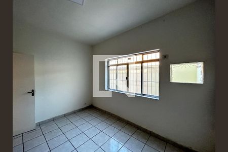Quarto 1 de casa para alugar com 2 quartos, 70m² em Magalhães Bastos, Rio de Janeiro