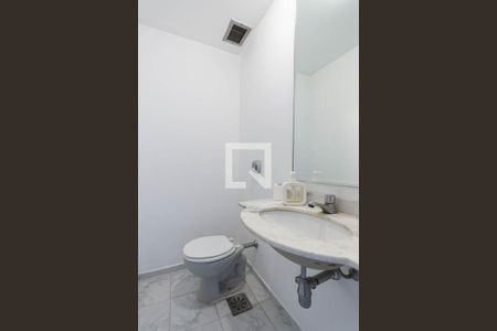 Lavabo de apartamento à venda com 3 quartos, 140m² em Tijuca, Rio de Janeiro