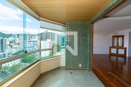 Apartamento à venda com 4 quartos, 147m² em Serra, Belo Horizonte