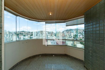 Apartamento à venda com 4 quartos, 147m² em Serra, Belo Horizonte