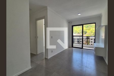 Sala  de apartamento para alugar com 2 quartos, 51m² em Recreio dos Bandeirantes, Rio de Janeiro