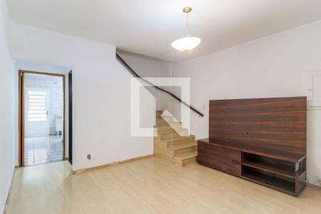 Sala de casa para alugar com 2 quartos, 100m² em Parque Colonial, São Paulo