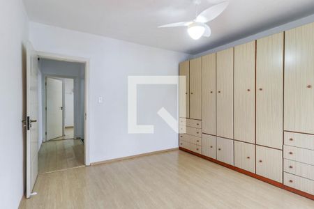 Quarto 1 de casa para alugar com 2 quartos, 100m² em Parque Colonial, São Paulo