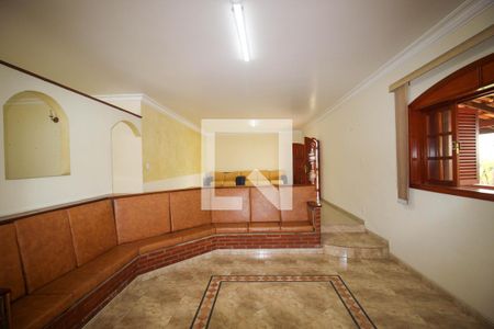 Sala de casa para alugar com 5 quartos, 660m² em Jardim Refugio, Sorocaba