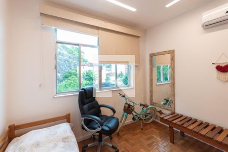 Suíte de apartamento à venda com 3 quartos, 100m² em Tijuca, Rio de Janeiro