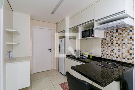 Cozinha de apartamento para alugar com 1 quarto, 40m² em Butantã, São Paulo
