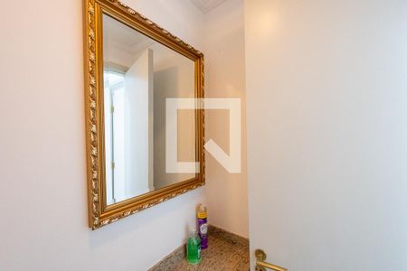 Lavabo de apartamento para alugar com 4 quartos, 130m² em Vila da Saúde, São Paulo