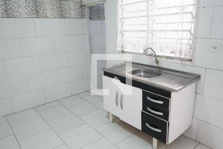 Cozinha de casa de condomínio para alugar com 1 quarto, 60m² em Vila Invernada, São Paulo