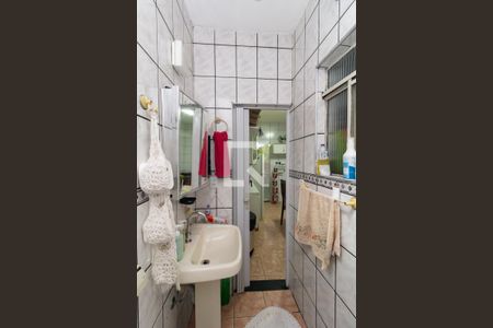 Banheiro de casa para alugar com 10 quartos, 500m² em Vila Taquari, São Paulo