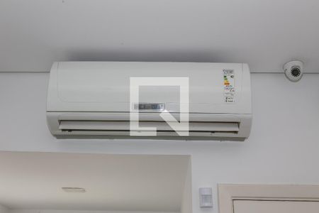 Corredor de casa à venda com 2 quartos, 140m² em Lapa, São Paulo