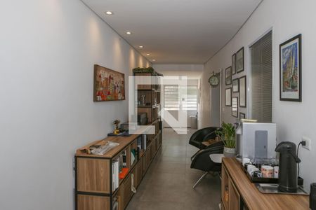 Corredor de casa à venda com 2 quartos, 140m² em Lapa, São Paulo