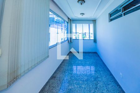 Sala de apartamento para alugar com 3 quartos, 110m² em Castelo, Belo Horizonte