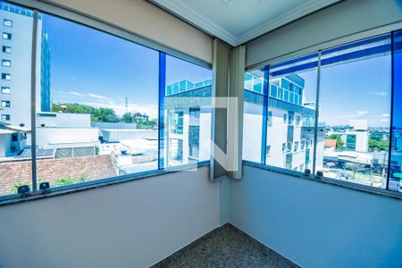 Sala de apartamento para alugar com 3 quartos, 110m² em Castelo, Belo Horizonte