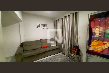 Casa para alugar com 2 quartos, 35m² em Jardim Roberto, Osasco