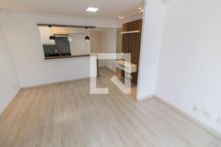 SALA de apartamento para alugar com 2 quartos, 67m² em Cambuí, Campinas