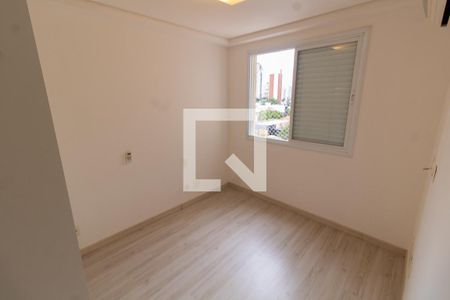 QUARTO 1 de apartamento para alugar com 2 quartos, 67m² em Cambuí, Campinas