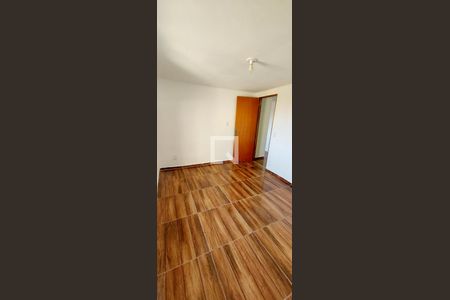 Quarto 1 de casa para alugar com 2 quartos, 47m² em Conjunto Residencial Salvador Tolezani, São Paulo