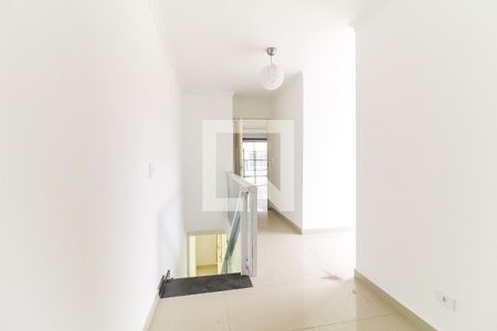 Hall de casa à venda com 3 quartos, 250m² em Cidade Nova São Miguel, São Paulo