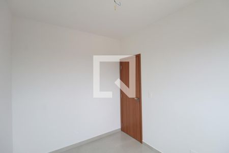 Quarto 1 de apartamento para alugar com 2 quartos, 42m² em Jardim Leblon, Belo Horizonte