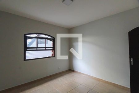 Quarto 1 de casa à venda com 4 quartos, 157m² em Vila Charlote, São Paulo