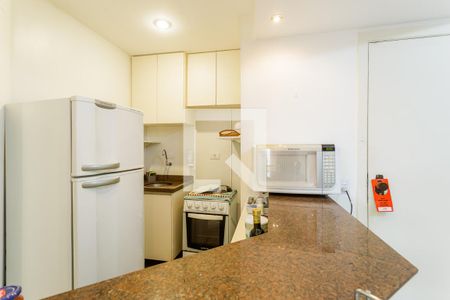 Cozinha de apartamento para alugar com 1 quarto, 42m² em Vila Nova Conceição, São Paulo