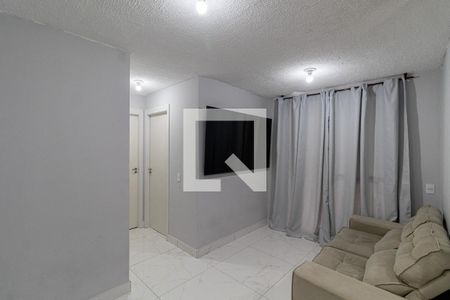 Sala/Cozinha/Área de Serviço  de apartamento para alugar com 2 quartos, 41m² em Jardim America da Penha, São Paulo