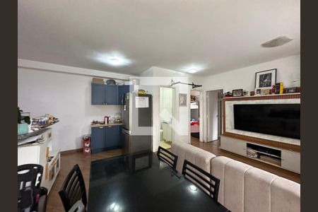 Sala de apartamento à venda com 2 quartos, 68m² em Jardim Iracema, Barueri