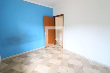 Quarto 1 de casa para alugar com 2 quartos, 120m² em Veloso, Osasco
