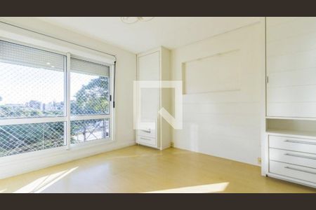Apartamento para alugar com 3 quartos, 110m² em Auxiliadora, Porto Alegre