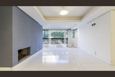 Apartamento para alugar com 3 quartos, 110m² em Auxiliadora, Porto Alegre