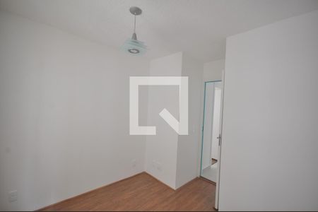 Quarto 1 de apartamento para alugar com 2 quartos, 32m² em Parque Novo Mundo, São Paulo