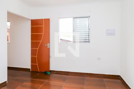 Quarto  de casa para alugar com 2 quartos, 100m² em Jardim Etelvina, São Paulo