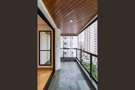 Apartamento para alugar com 2 quartos, 90m² em Vila Suzana, São Paulo