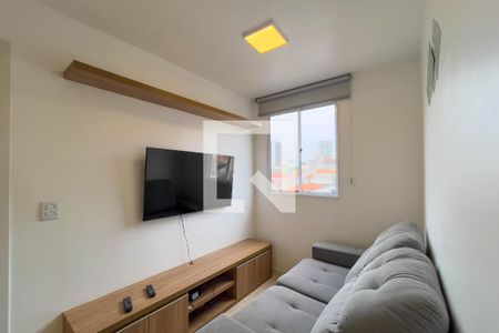 Sala e cozinha de apartamento para alugar com 1 quarto, 30m² em Ipiranga, São Paulo