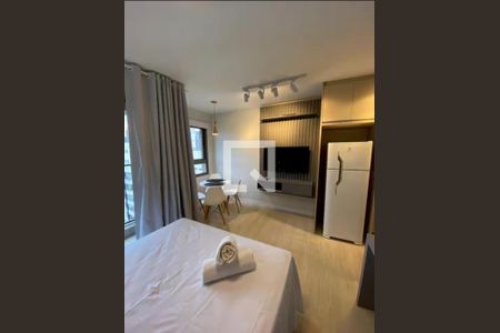 Foto 02 de apartamento à venda com 1 quarto, 25m² em Campo Belo, São Paulo