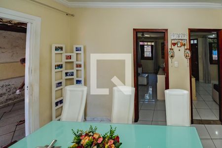 Casa à venda com 3 quartos, 270m² em Cândida Ferreira, Belo Horizonte