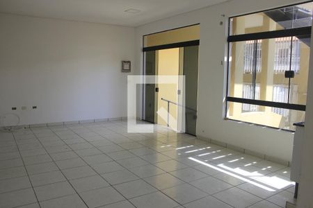 Sala e cozinha (Casa 1) de casa à venda com 5 quartos, 600m² em Vila das Palmeiras, Guarulhos