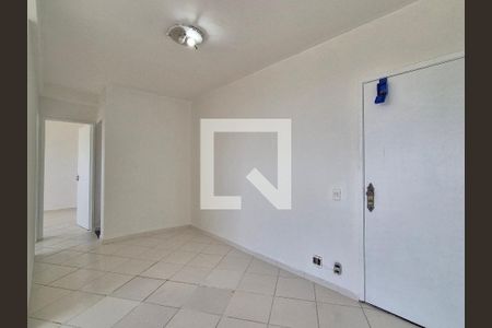 Sala  de apartamento para alugar com 2 quartos, 58m² em Barra da Tijuca, Rio de Janeiro