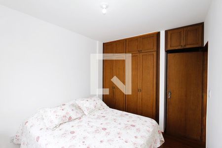 Quarto 1 de apartamento para alugar com 2 quartos, 59m² em Carlos Prates, Belo Horizonte