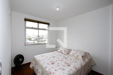Quarto 1 de apartamento para alugar com 2 quartos, 59m² em Carlos Prates, Belo Horizonte