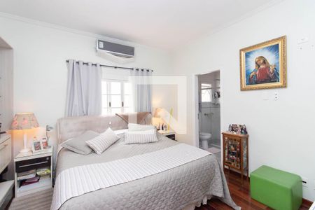 Quarto Suíte 1 de casa para alugar com 3 quartos, 495m² em Vila Albertina, São Paulo