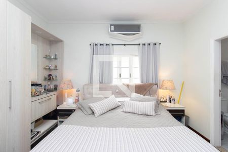 Quarto Suíte 1 de casa para alugar com 3 quartos, 495m² em Vila Albertina, São Paulo