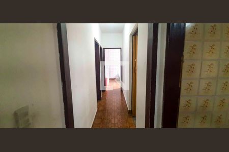 Casa 1 - Corredor de casa à venda com 6 quartos, 280m² em Pestana, Osasco