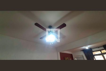 Casa à venda com 6 quartos, 280m² em Pestana, Osasco