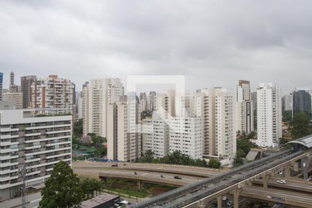 Apartamento para alugar com 1 quarto, 27m² em Campo Belo, São Paulo