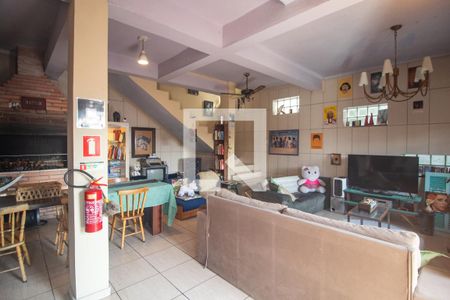 Sala de casa à venda com 5 quartos, 109m² em Ipanema, Porto Alegre