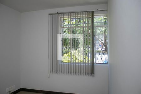 Quarto 1 de apartamento para alugar com 3 quartos, 100m² em Santa Efigênia, Belo Horizonte