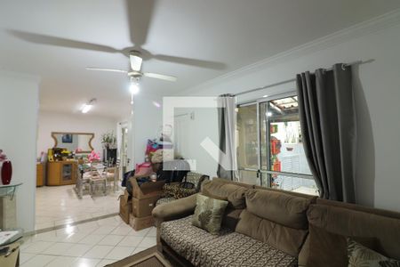 Sala de casa de condomínio à venda com 2 quartos, 65m² em Suiço, São Bernardo do Campo